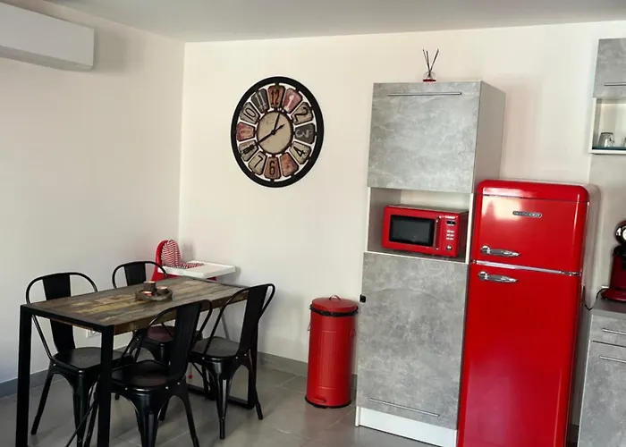 Appartement Charmant Climatise Quartier Las Cobas Perpignan